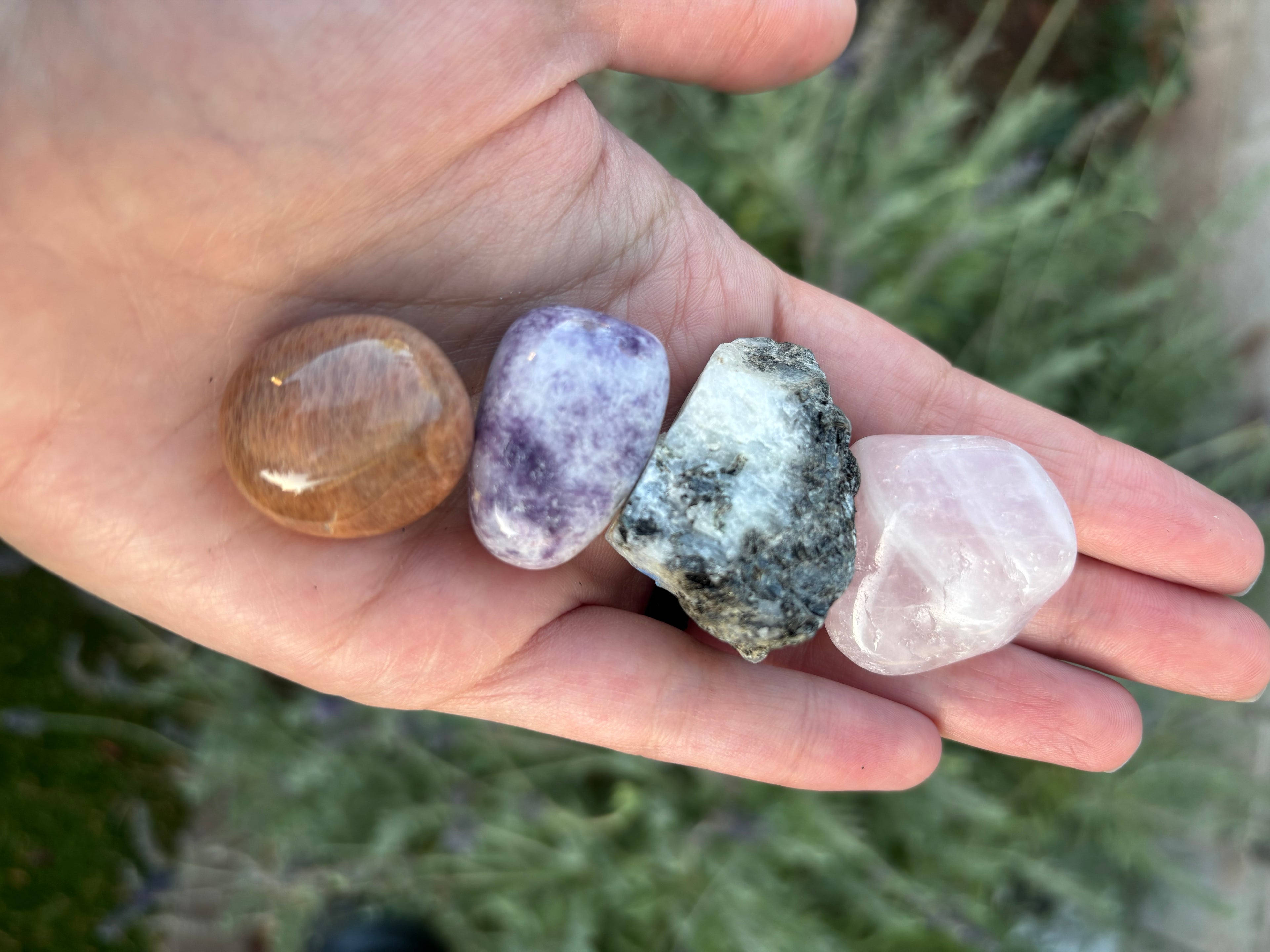 Zodiac Crystal Kits